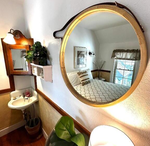 غرفة قياسية مطلّة علي الحديقة, Waters View Inn