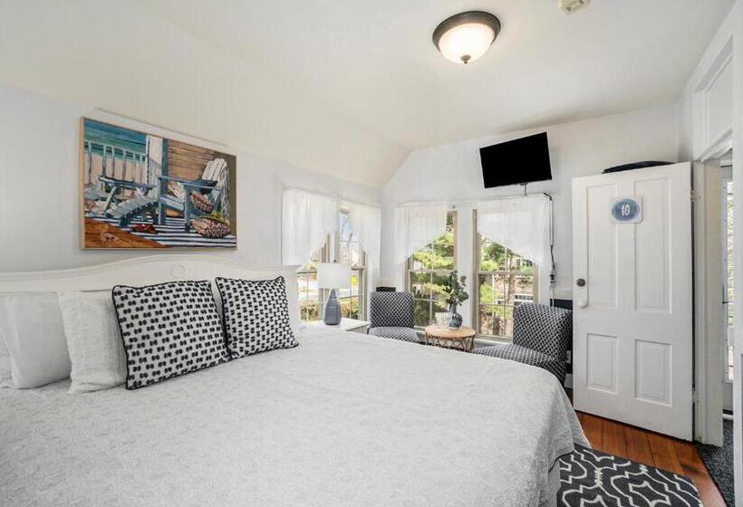 غرفة قياسية سرير كينج, Waters View Inn