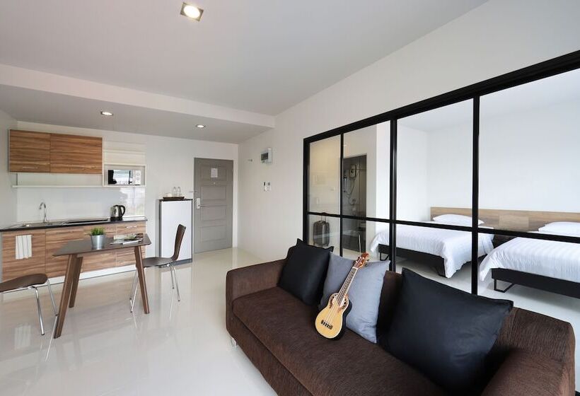 家庭间, Sukh Serviced Apartment