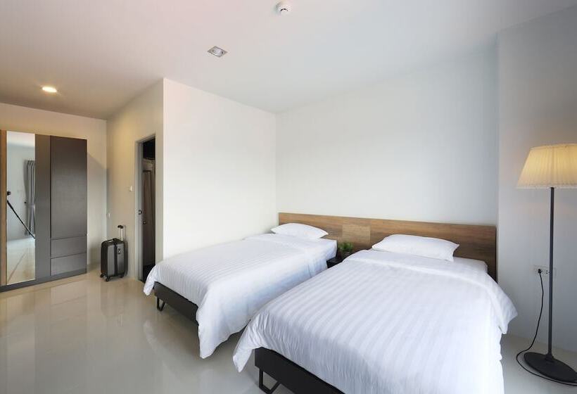 家庭间, Sukh Serviced Apartment