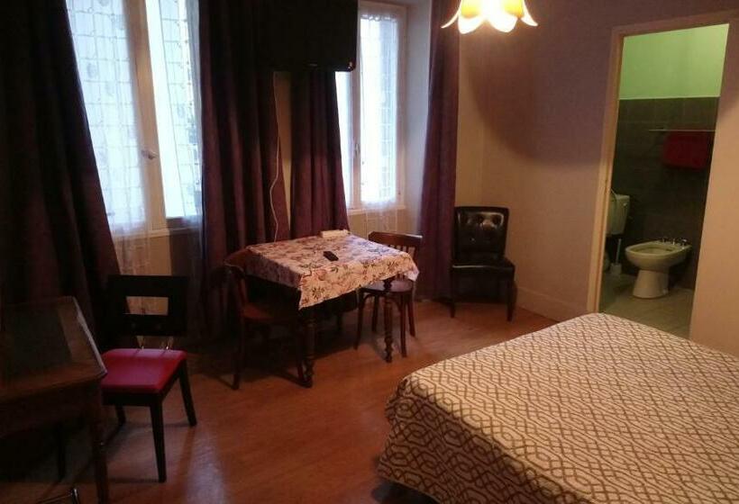 スーペリアシングルルーム, De La Poste