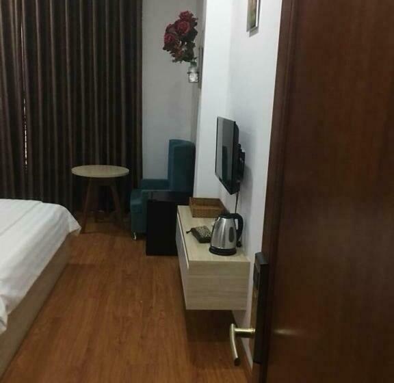 اتاق لوکس یک تخته, Phi Long