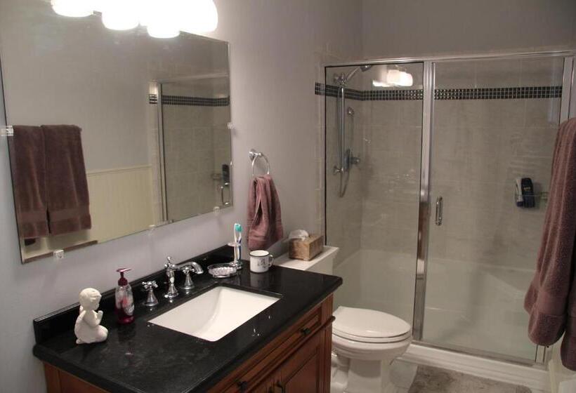 חדר סטנדרט, Riverboat Bed & Breakfast