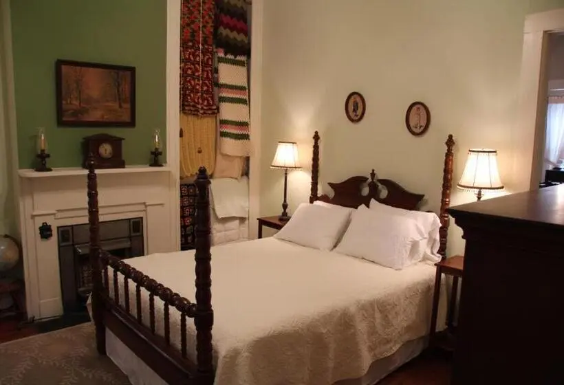 スタンダードルーム, Riverboat Bed & Breakfast