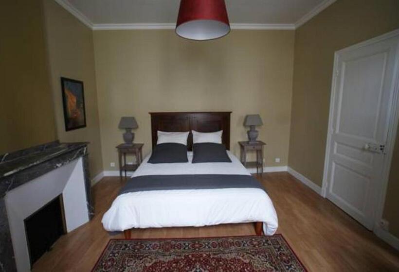 스탠다드 룸, Carcassonne Guest House