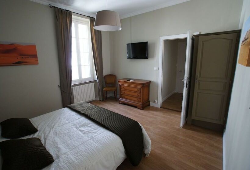 Номер Стандарт, Carcassonne Guest House