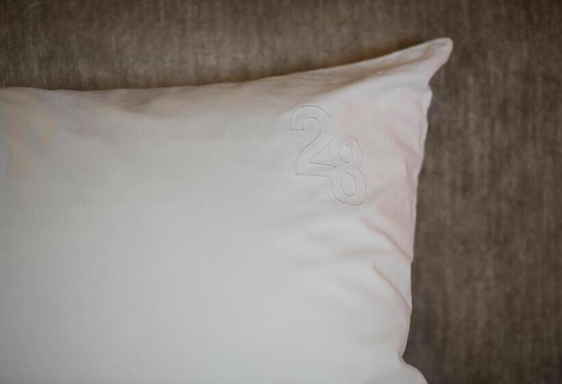 豪华套房, Hôtel Particulier Le 28