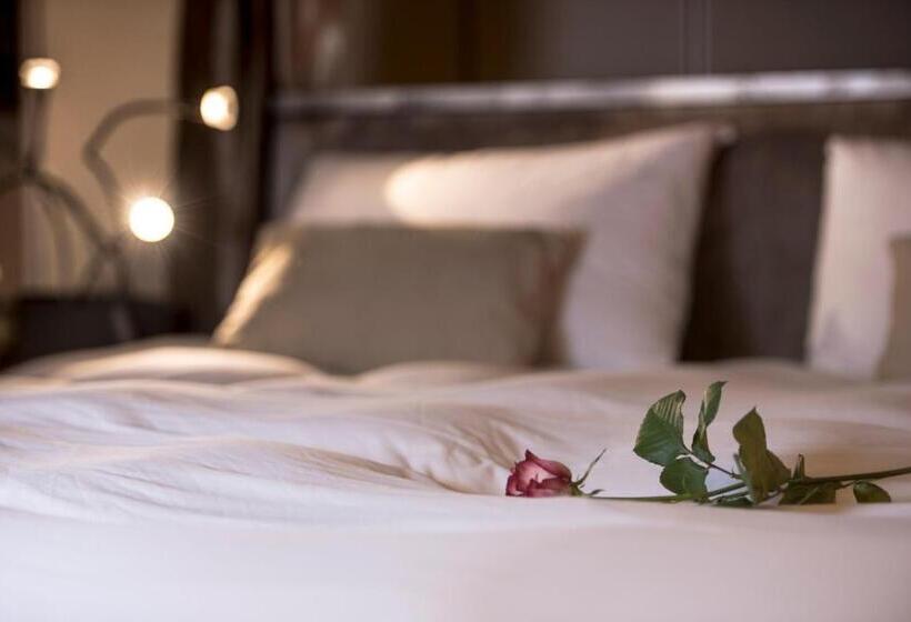 小型豪华套房, Hôtel Particulier Le 28