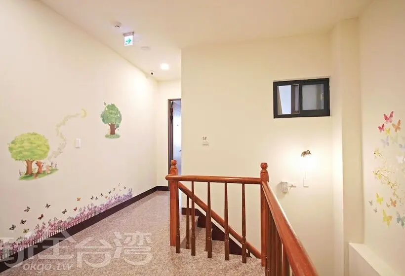 اتاق لوکس چهار تخته, Sun Moon Lake Friday Inn Backpacking