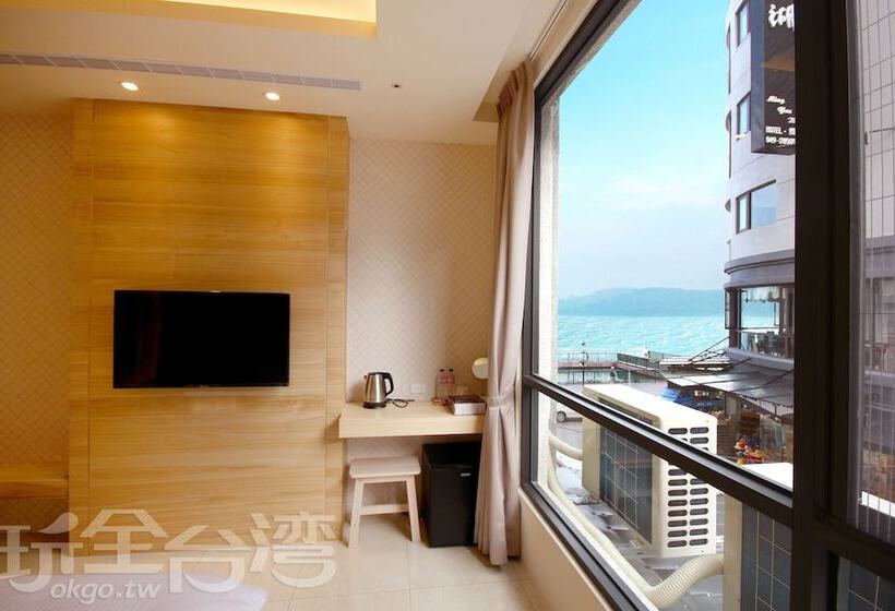 古典房间, Sun Moon Lake Friday Inn Backpacking
