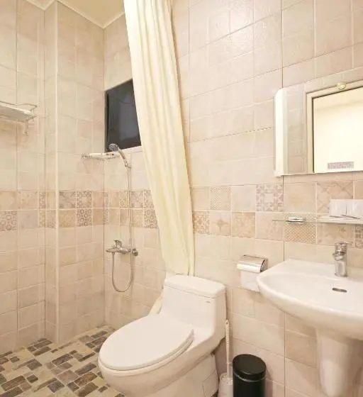 اتاق استاندارد یک نفره, Sun Moon Lake Friday Inn Backpacking