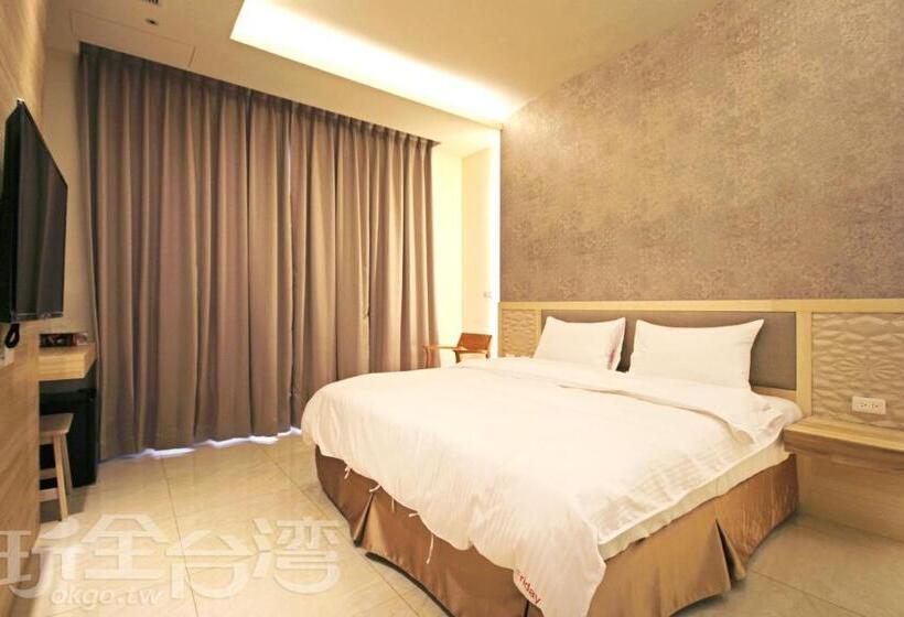 古典房间, Sun Moon Lake Friday Inn Backpacking