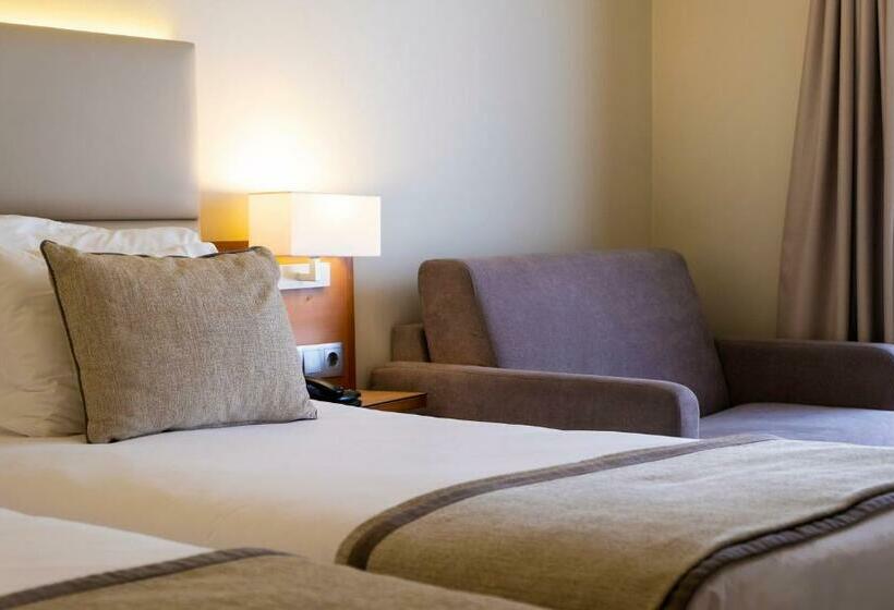 Номер Стандарт, The Azoriani Boutique, Ascend Hotel Collection