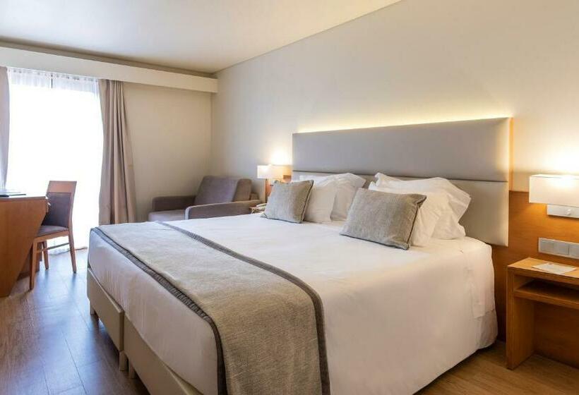 Номер Стандарт, The Azoriani Boutique, Ascend Hotel Collection