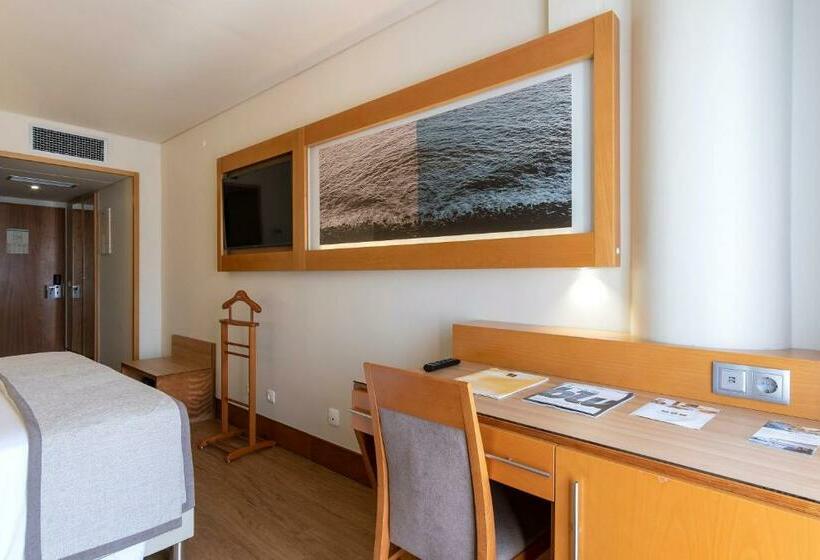 Номер Стандарт, The Azoriani Boutique, Ascend Hotel Collection