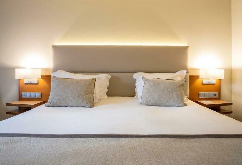 Номер Стандарт, The Azoriani Boutique, Ascend Hotel Collection