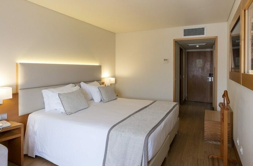 Номер Стандарт, The Azoriani Boutique, Ascend Hotel Collection