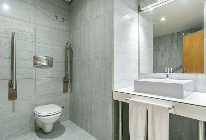 Номер Стандарт, The Azoriani Boutique, Ascend Hotel Collection