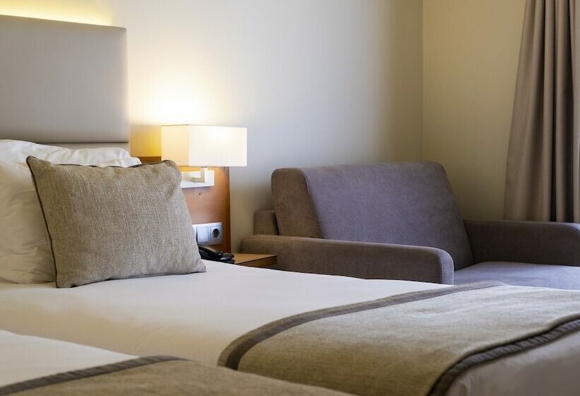 Номер Стандарт, The Azoriani Boutique, Ascend Hotel Collection