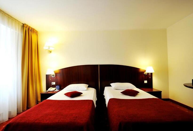 اتاق استاندارد, Minerva