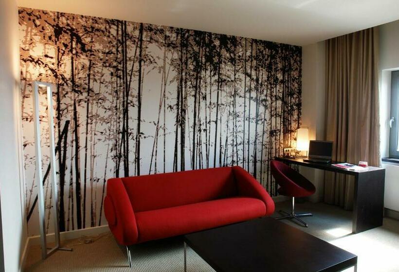 سوئیت اجرایی با تخت کینگ, Ramada Plaza By Wyndham Bucharest Convention Center