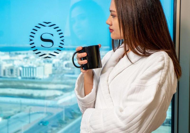 اتاق کلاب, Sheraton Dammam Hotel & Convention Centre