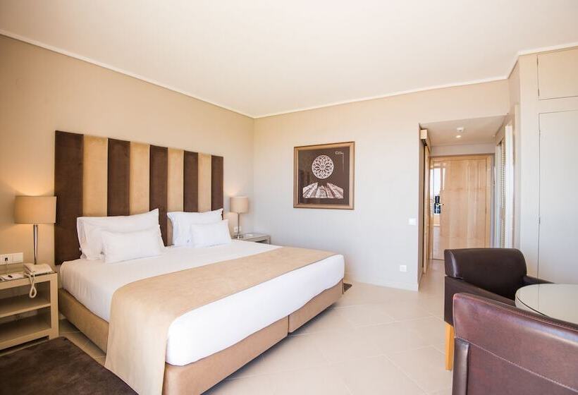 غرفة قياسية مطلّة علي البحر, Vila Gale Ampalius