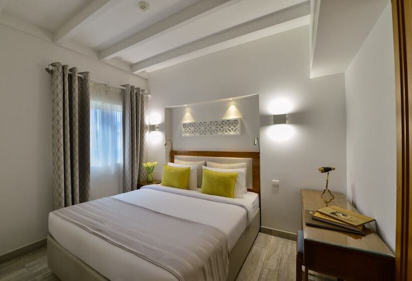 کلبه ییلاقی, Sealine Beach, A Murwab Resort