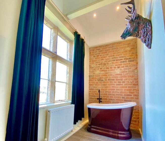 Полулюкс Вид на Сад, Ruswarp Hall Whitby