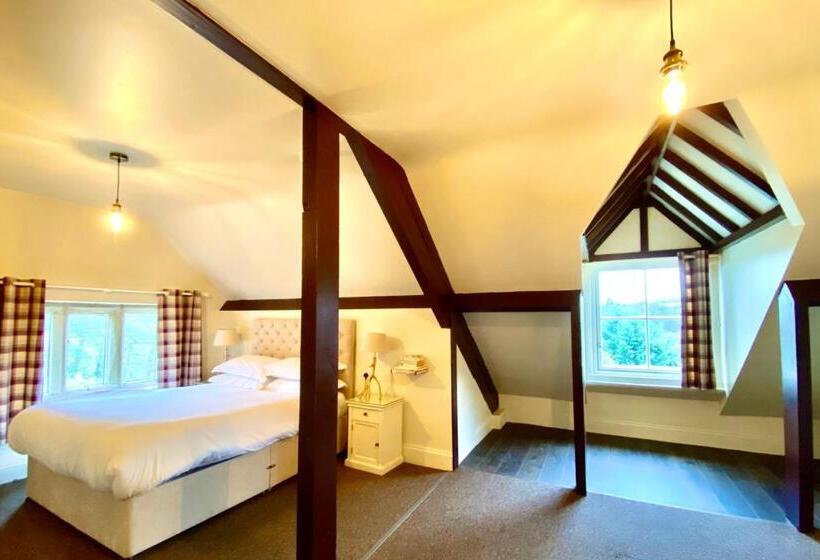 Номер Стандарт в Мансарде, Ruswarp Hall Whitby