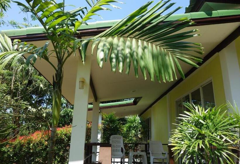 带花园景观的标准洋房, Khaolak Hillside Villa