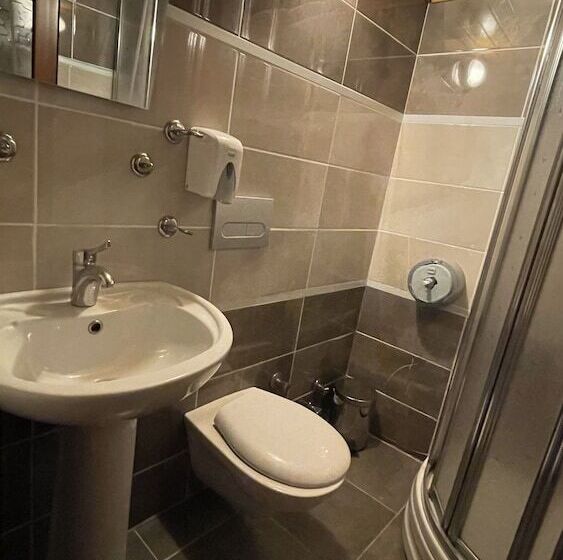 סוויטה משפחתית, Ozkan Otel