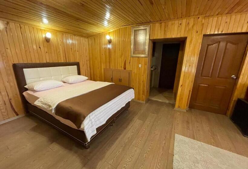 מיטת קינג בסוויטה, Ozkan Otel