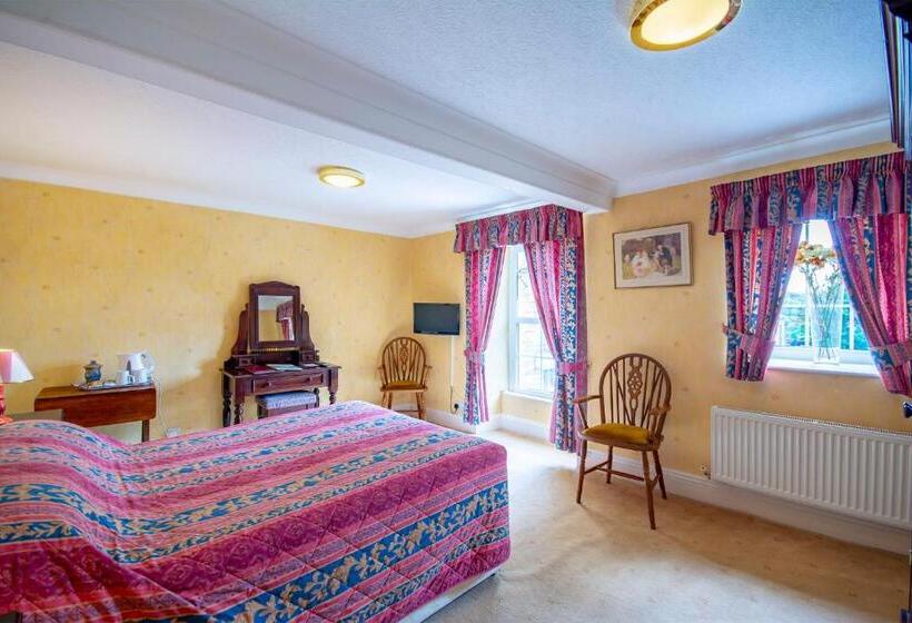 스탠다드 룸, Middle House