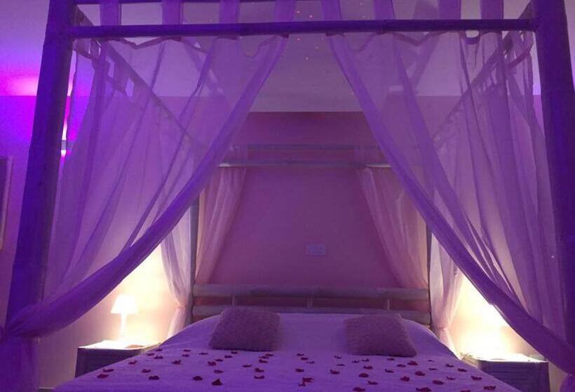 Люкс с гидромассажем, La Paillote Exotique Spa