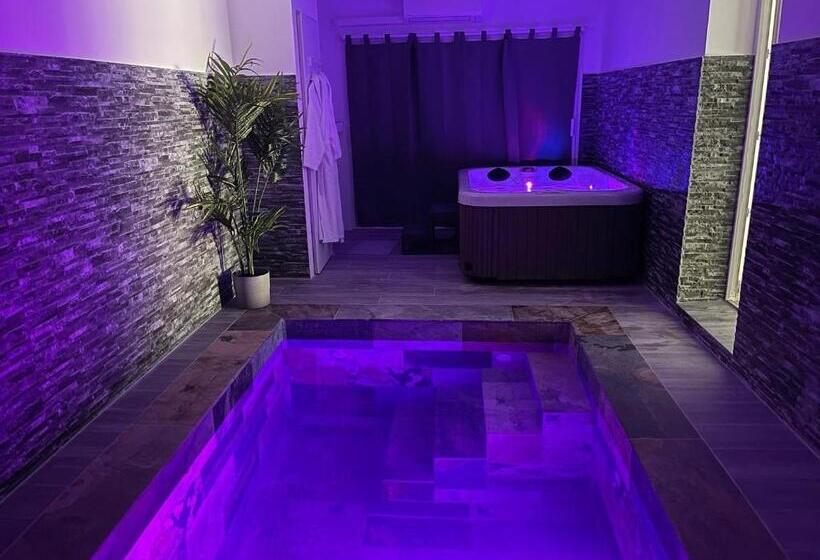 Люкс с Бассейном, La Paillote Exotique Spa