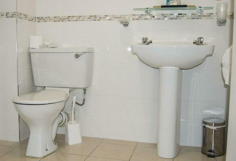 غرفة قياسية, The Ryandale Inn