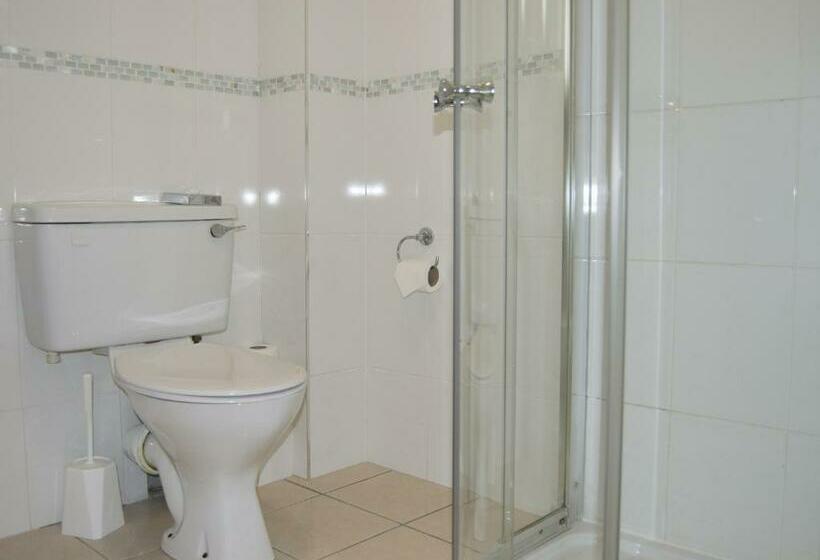 غرفة قياسية, The Ryandale Inn