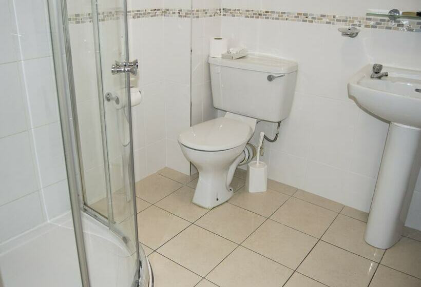 غرفة قياسية, The Ryandale Inn