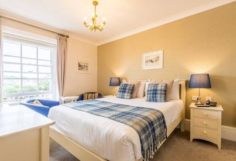 Номер Стандарт, The Falcon