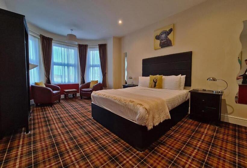 חדר דחוקס עם מיטת קינג, 10to12 Folkestone