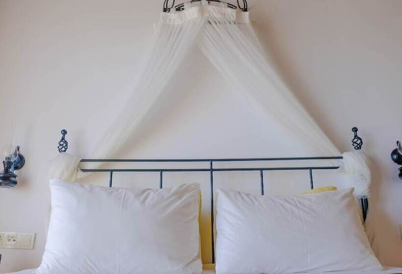 Номер Стандарт Вид на Море с Балконом, Assos Longevity