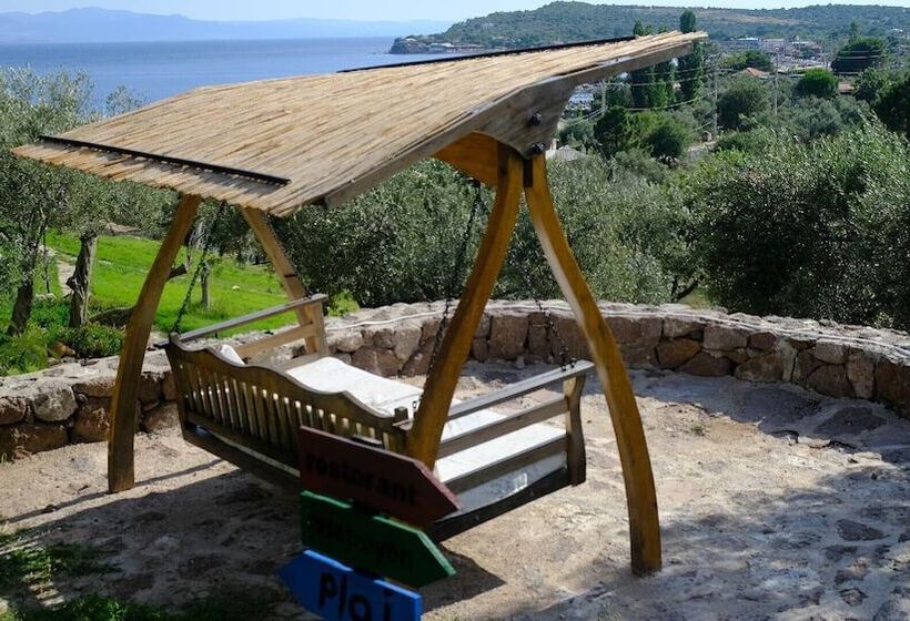 Номер Стандарт Вид на Море с Балконом, Assos Longevity