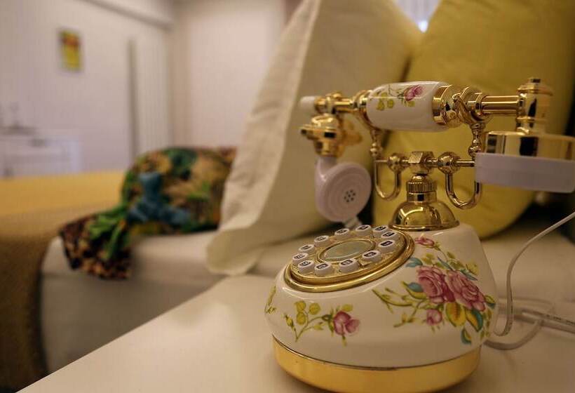 Семейный Номер Вид на Море, Assos Longevity