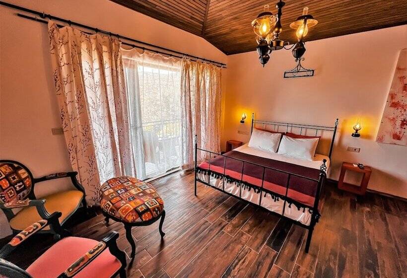 Номер Стандарт Вид на Море с Балконом, Assos Longevity