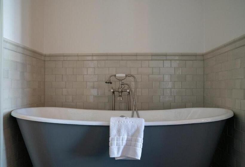 キングサイズベッドのスイートルーム, Public House Lofts