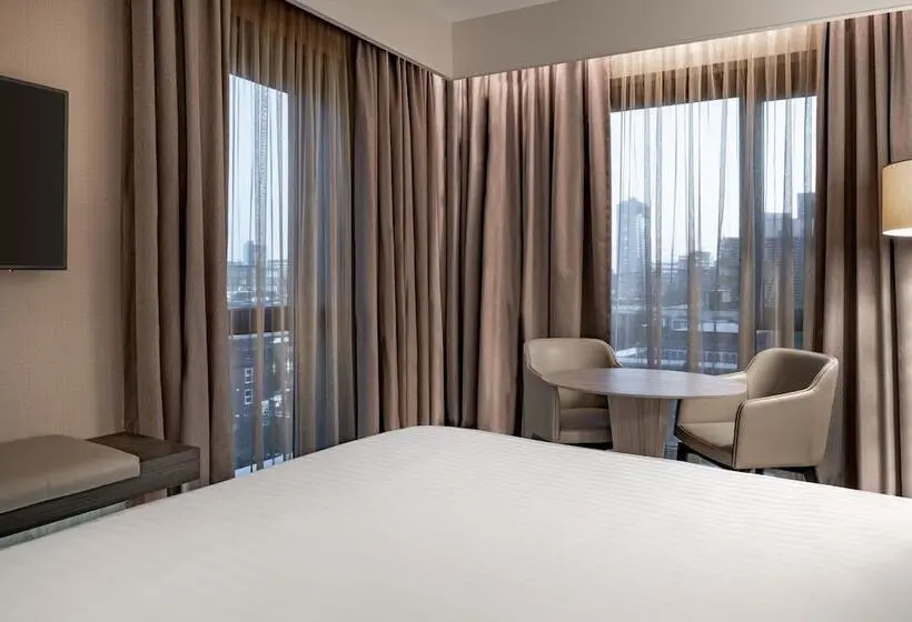 ファミリールーム, Ac Hotel By Marriott Manchester City Centre