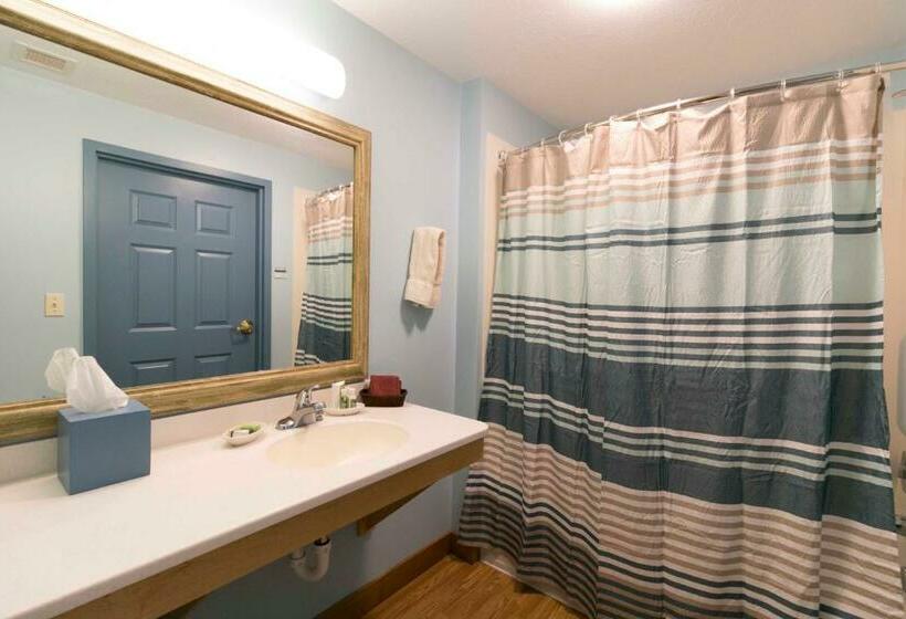 غرفة قياسية سرير كينج, Essenhaus Inn & Conf. Center