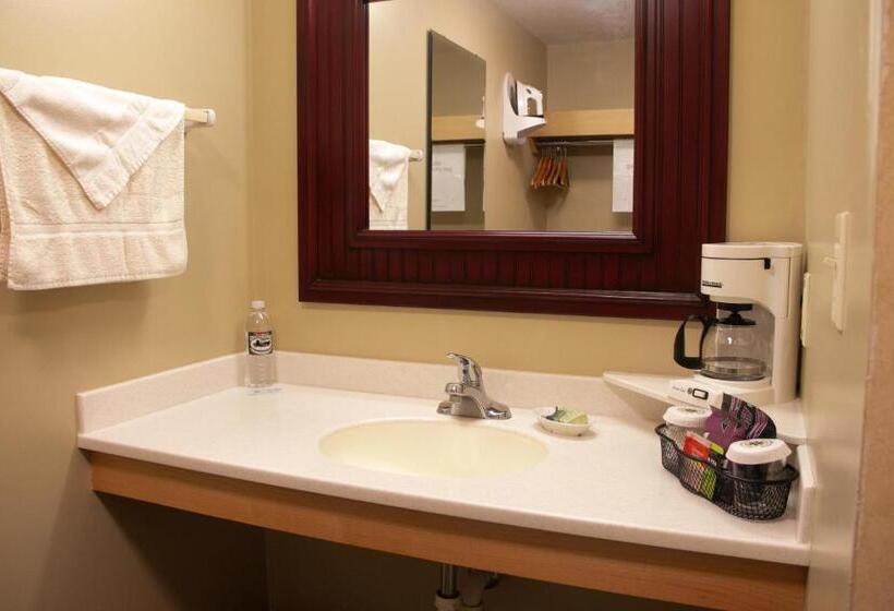 غرفة قياسية سرير كينج, Essenhaus Inn & Conf. Center