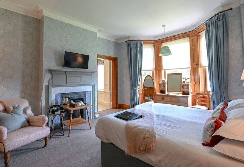 俱乐部房间, The Jockey Club Rooms